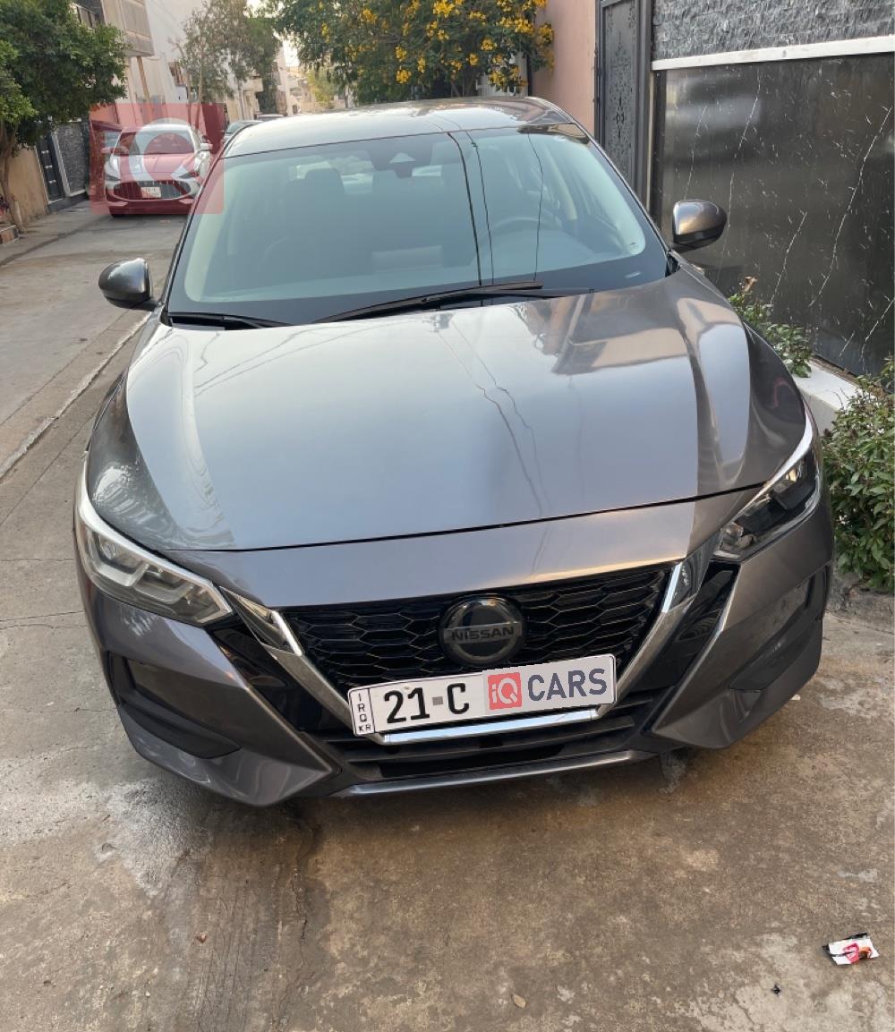 نیسان سێنترا